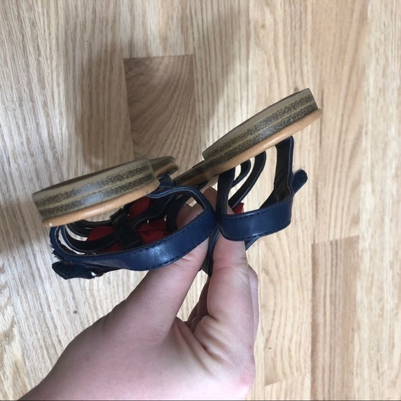 Cat & Jack Blue Red Floral Sandal Sz 7 - Picture 4 of 5